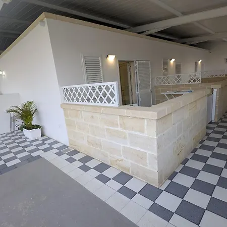 Lu Salentu 3* Torre Lapillo